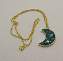 Load image into Gallery viewer, Resin Pendant Necklaces