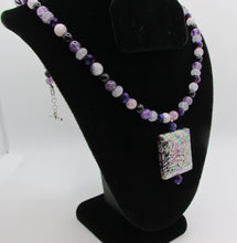 Load image into Gallery viewer, Purple Explosion Neckace